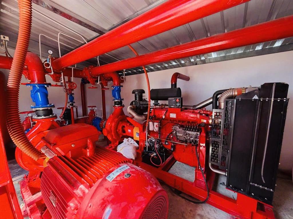 Bán khách sạn 5 lầu 36 phòng mới hoàn thiện ngay sát đường phạm văn thuận  tp biên hòa