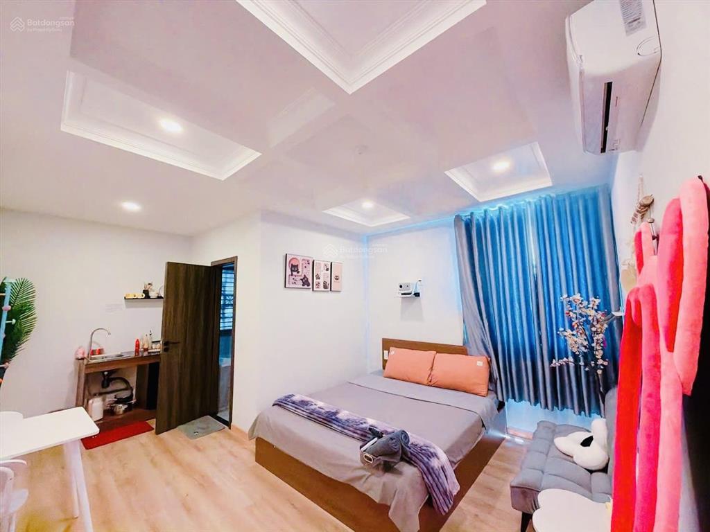 Bán khách sạn 5 lầu 36 phòng mới hoàn thiện ngay sát đường phạm văn thuận  tp biên hòa