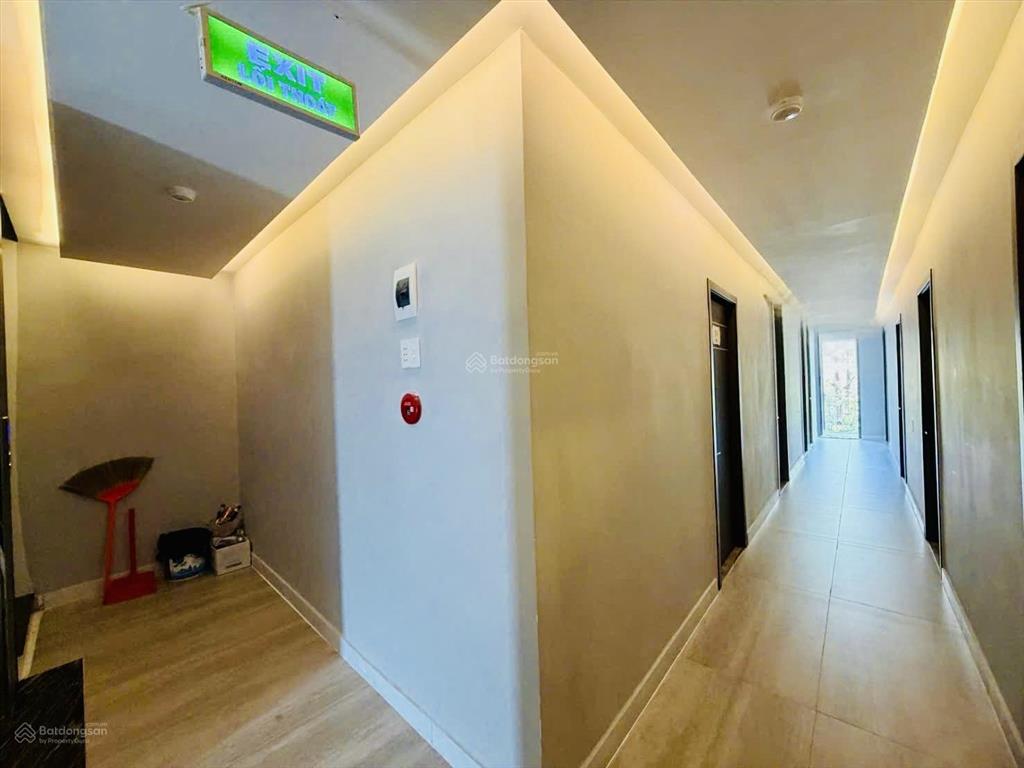 Bán khách sạn 5 lầu 36 phòng mới hoàn thiện ngay sát đường phạm văn thuận  tp biên hòa