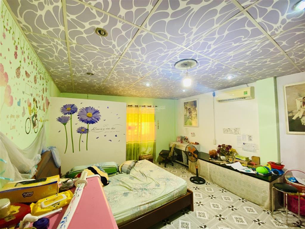 Bán căn nhà ngang 9 mét ngay sát đường võ thị sáu  tp. biên hòa giá bán 8,4 tỷ