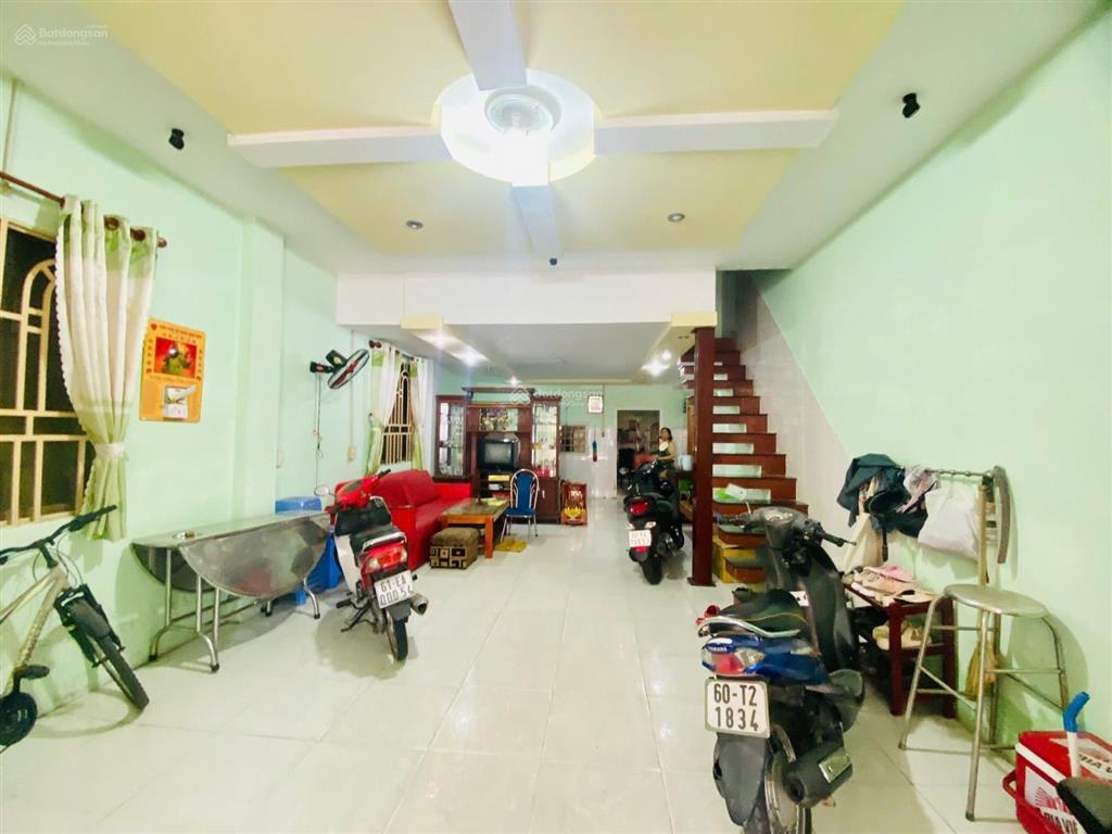 Bán căn nhà ngang 9 mét ngay sát đường võ thị sáu  tp. biên hòa giá bán 8,4 tỷ