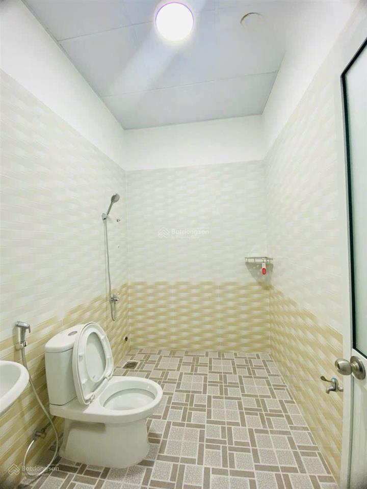 Bán căn nhà 1 trệt 3 lầu mặt tiền đường n4 kdc bửu long ngay chung cư a6  a7 chỉ hơn 6 tỷ