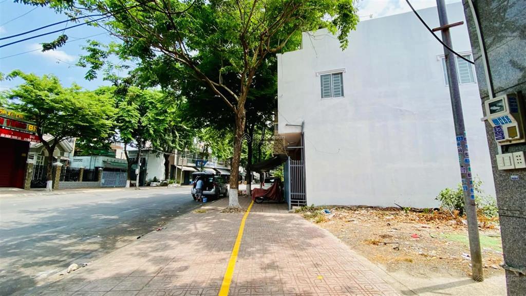 Bán lô đất ngang 5,2m mặt tiền đường huỳnh văn lũy giá chỉ 3,2 tỷ