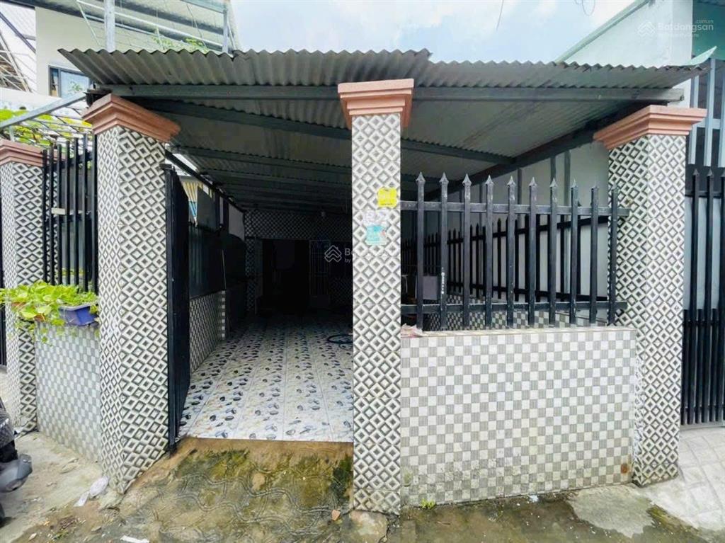 Bán nhà cấp 4 trung tâm phường trung dũng ngay bệnh viện trung cao cũ chỉ 2,3 tỷ