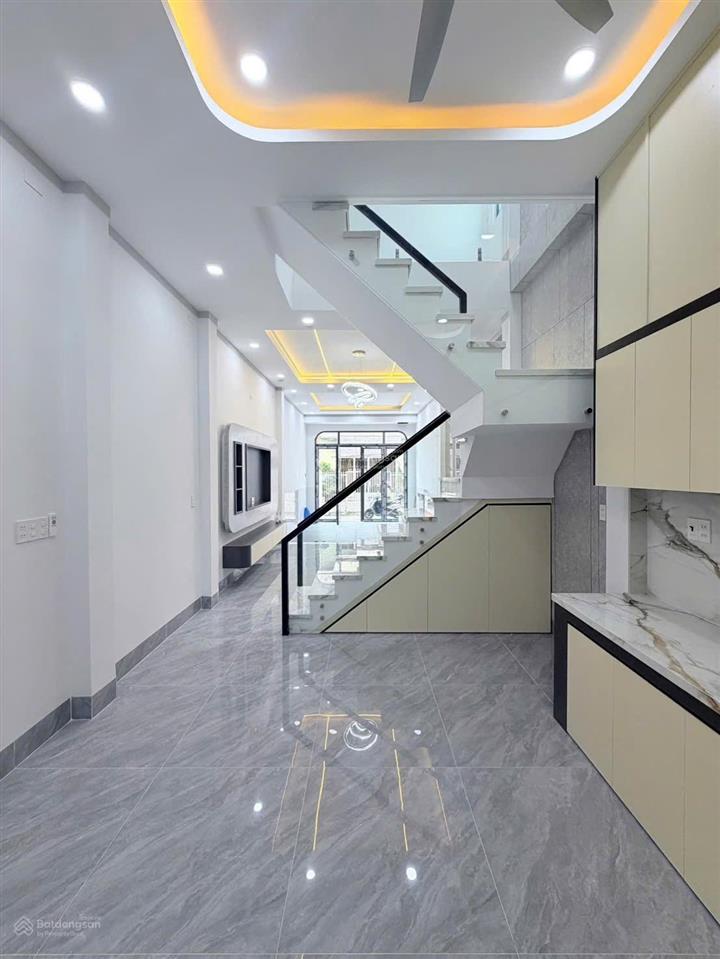 Bán nhà góc 2 mặt tiền gần chợ phúc hải  tân phong giá chỉ 4 tỷ 050tr
