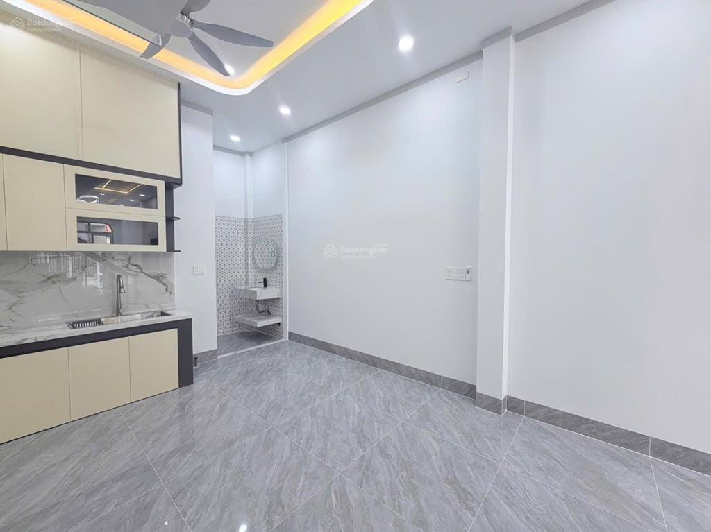 Bán nhà góc 2 mặt tiền gần chợ phúc hải  tân phong giá chỉ 4 tỷ 050tr