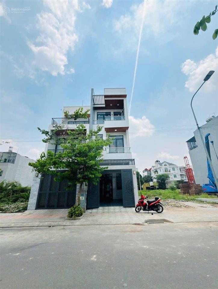Bán căn nhà 1 trệt 2 lầu đường e2 khu dân cư bửu long giá 5,6 tỷ (thương lượng)