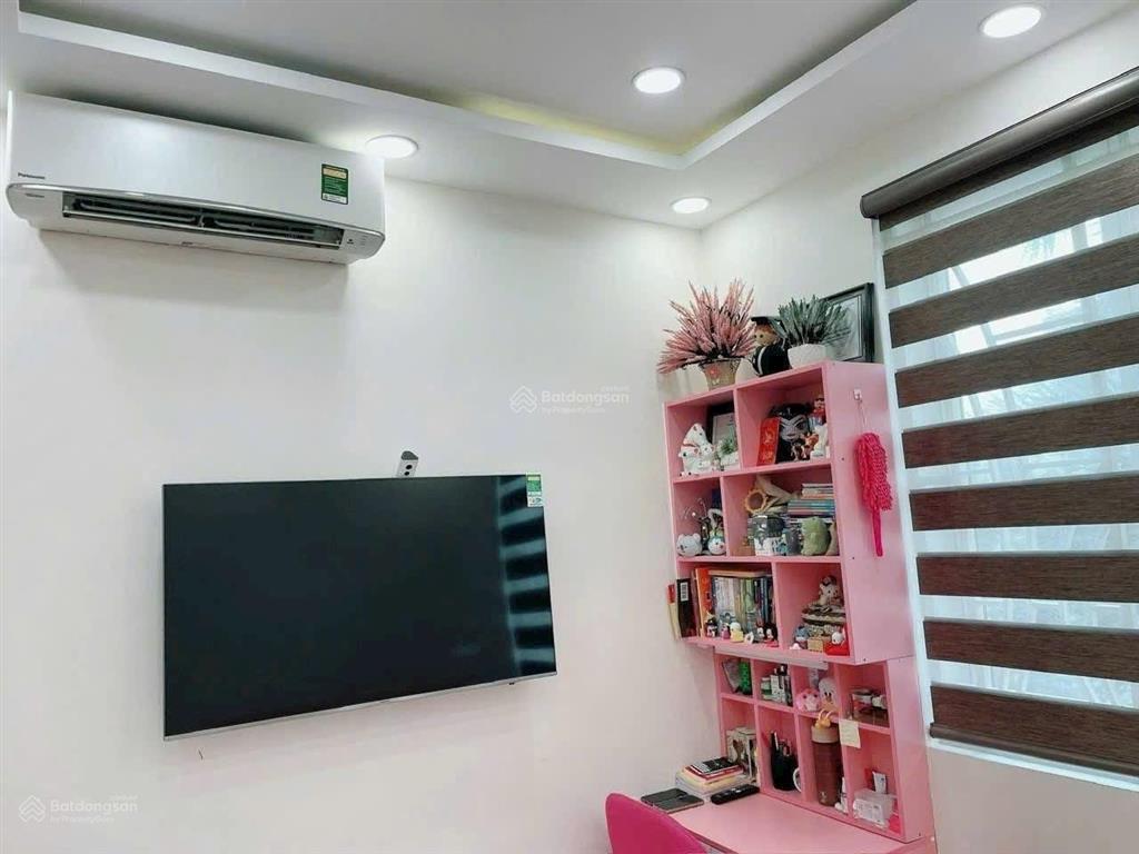 Bán căn nhà 2 tầng thiết kế hiện đại sát mặt tiền hà huy giáp chỉ 5,2 tỷ (thương lượng)