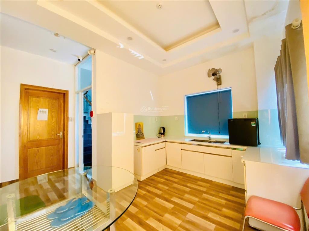 Bán khách sạn 23 phòng kinh doanh ổn định trung tâm biên hòa giá bán 25 tỷ