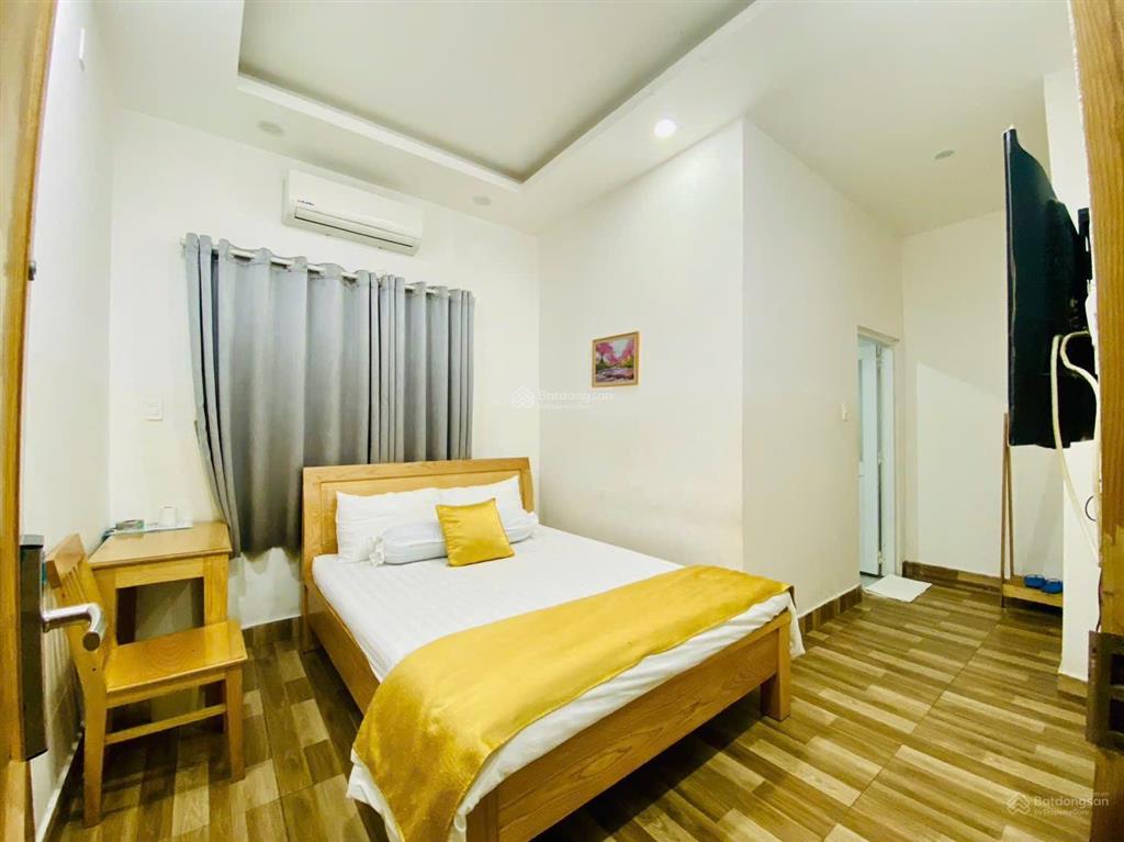 Bán khách sạn 23 phòng kinh doanh ổn định trung tâm biên hòa giá bán 25 tỷ