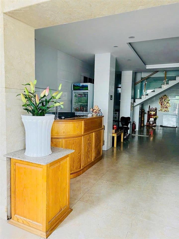 Bán khách sạn 23 phòng kinh doanh ổn định trung tâm biên hòa giá bán 25 tỷ