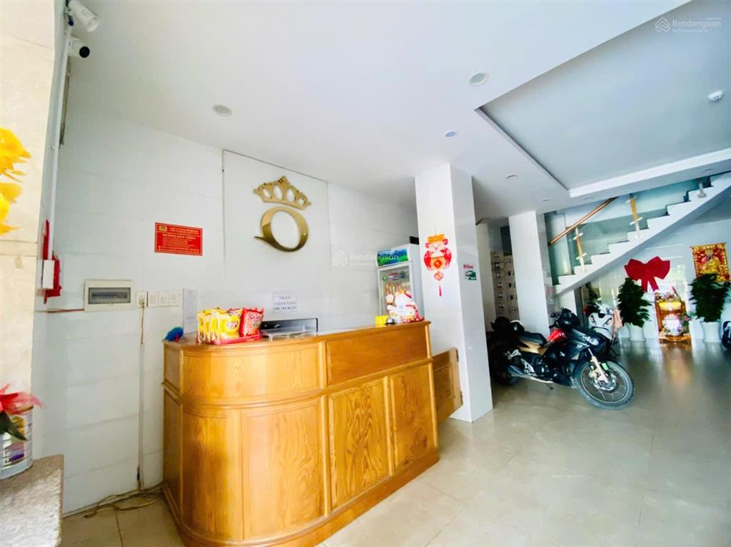 Bán khách sạn 23 phòng kinh doanh ổn định trung tâm biên hòa giá bán 25 tỷ