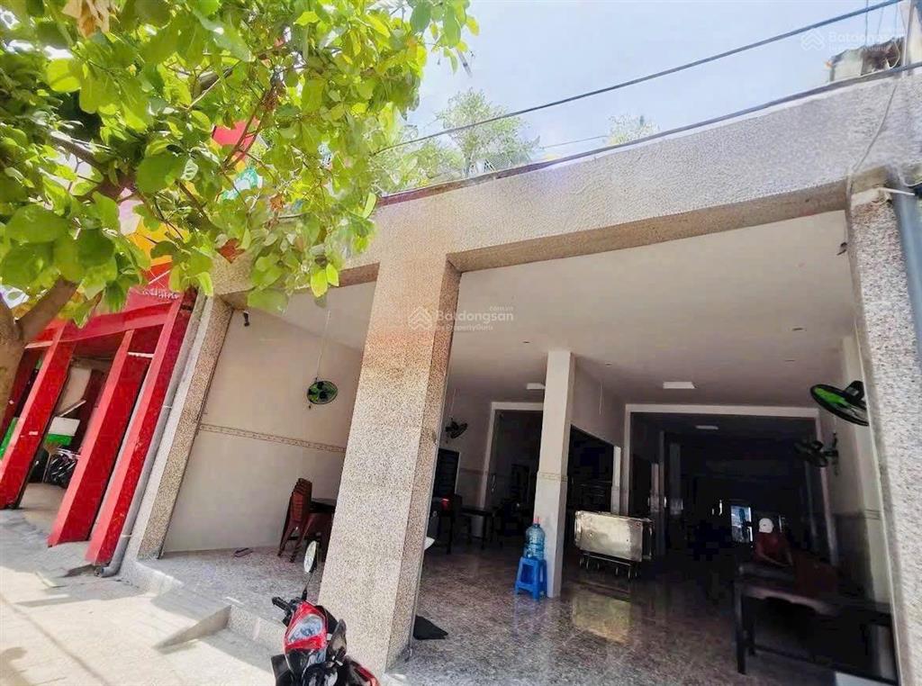 Cho thuê mặt bằng hơn 7 mét đường cách mạng tháng tám gần ngay chợ biên hòa