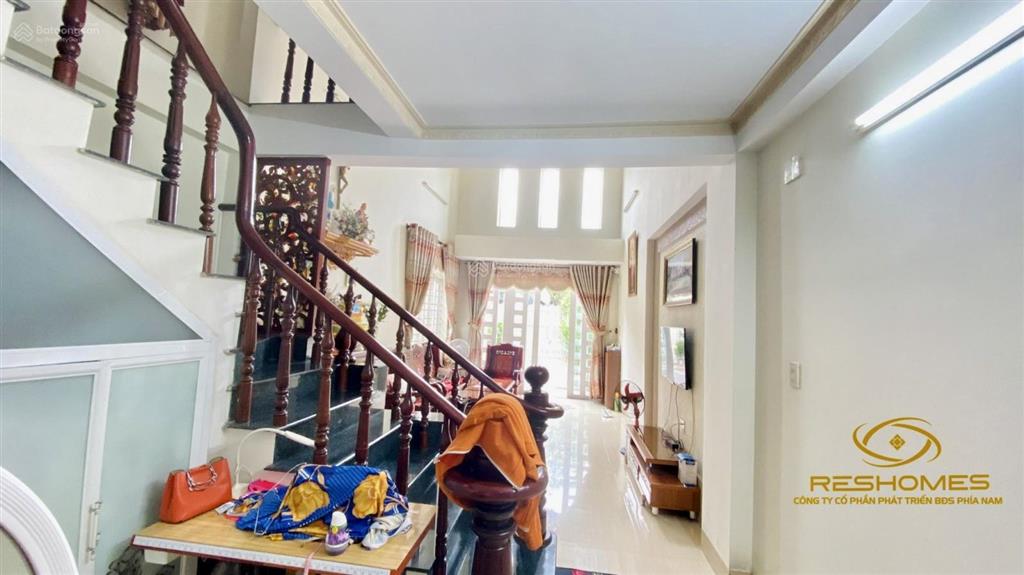 Bán căn nhà phố sân vườn 270m2 gần ngay đường phan trung biên hòa chỉ 10 tỷ