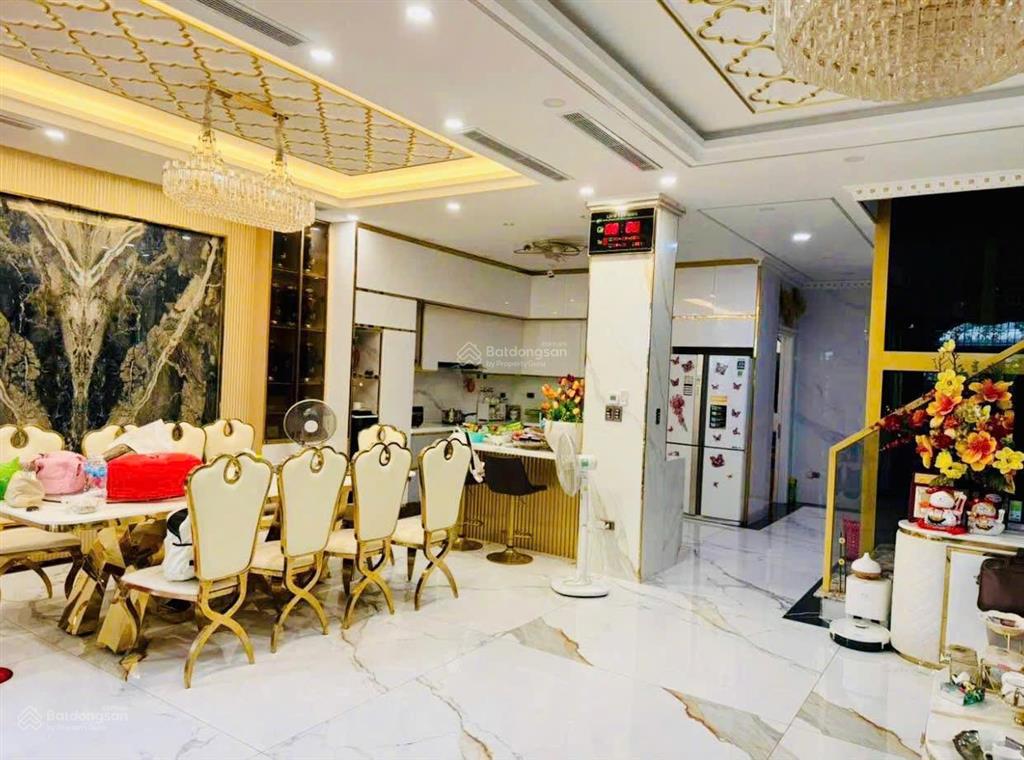 Bán căn biệt thự 1 trệt 2 lầu 10m x 20m hoàn thiện full nội thất  kdc bửu long 3