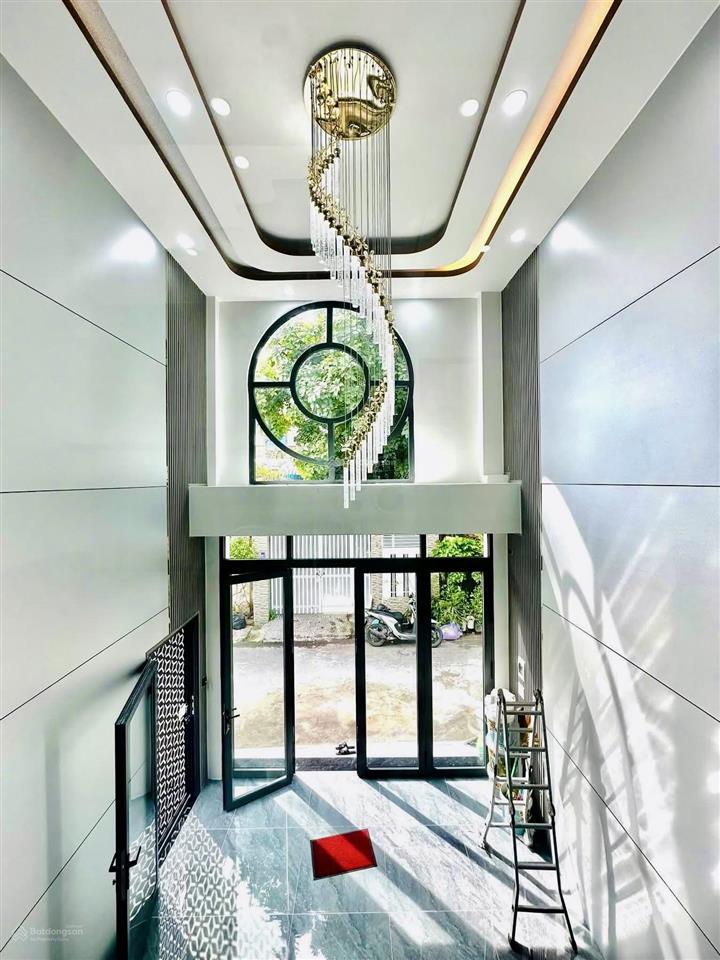 Bán căn nhà phố thiết kế hiện đại 1 trệt 1 lửng 1 lầu ngay chợ nhỏ  p. tân hiệp giá 3 tỷ 890tr