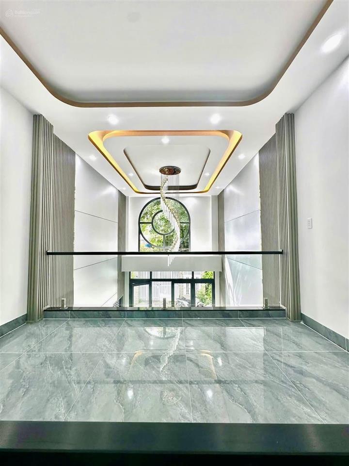 Bán căn nhà phố thiết kế hiện đại 1 trệt 1 lửng 1 lầu ngay chợ nhỏ  p. tân hiệp giá 3 tỷ 890tr