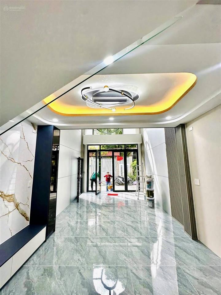 Bán căn nhà phố thiết kế hiện đại 1 trệt 1 lửng 1 lầu ngay chợ nhỏ  p. tân hiệp giá 3 tỷ 890tr