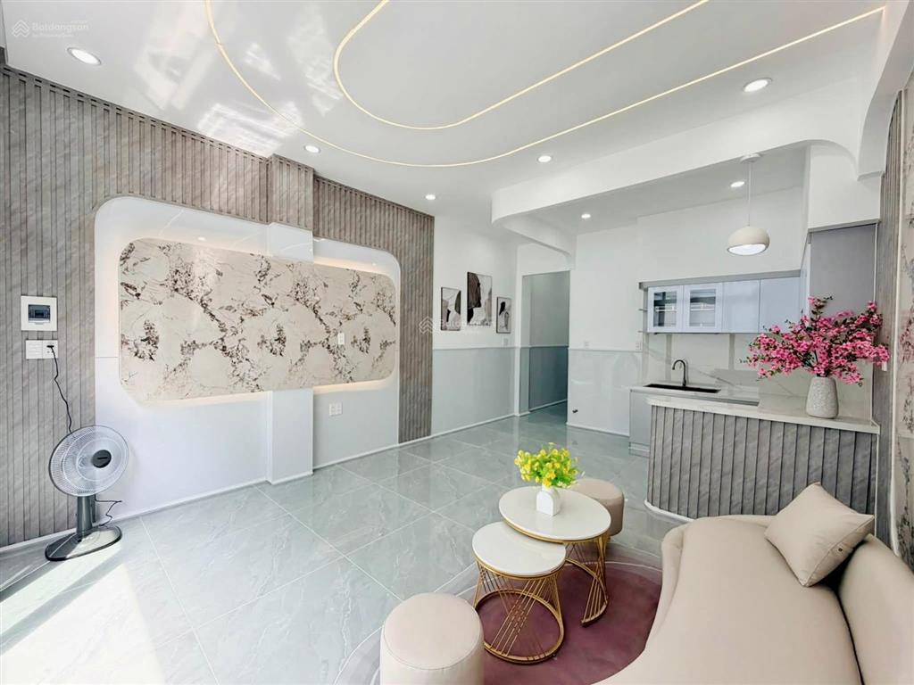 Bán căn nhà 2 mặt tiền ngay sát đường bờ kè mới  p. bửu long chỉ 2 tỷ hơn xíu
