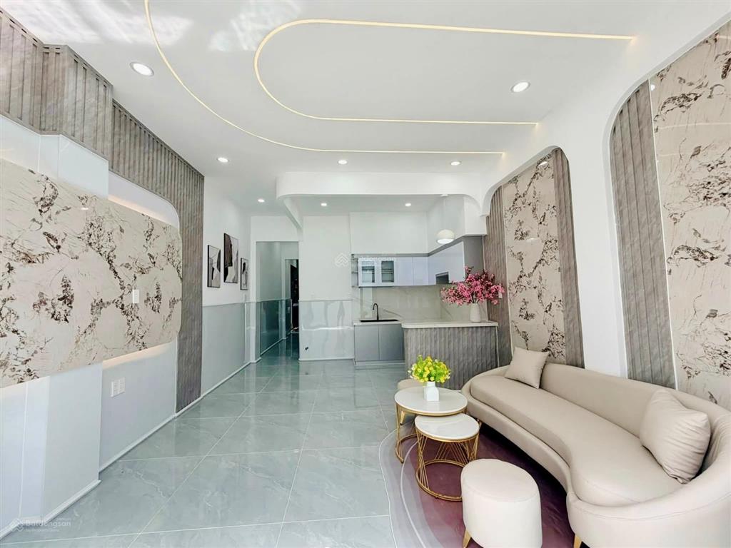 Bán căn nhà 2 mặt tiền ngay sát đường bờ kè mới  p. bửu long chỉ 2 tỷ hơn xíu