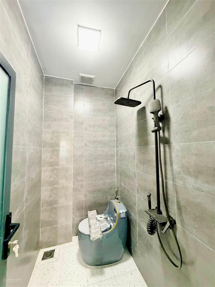 Bán căn nhà 2 mặt tiền ngay sát đường bờ kè mới  p. bửu long chỉ 2 tỷ hơn xíu