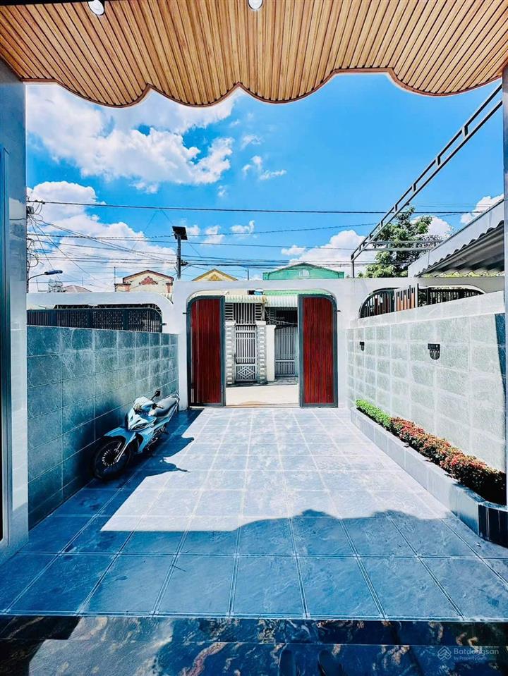 Bán căn nhà phố 1t1l gần ngay chợ phú thọ  p. trảng dài giá bán 4 tỷ 350 triệu