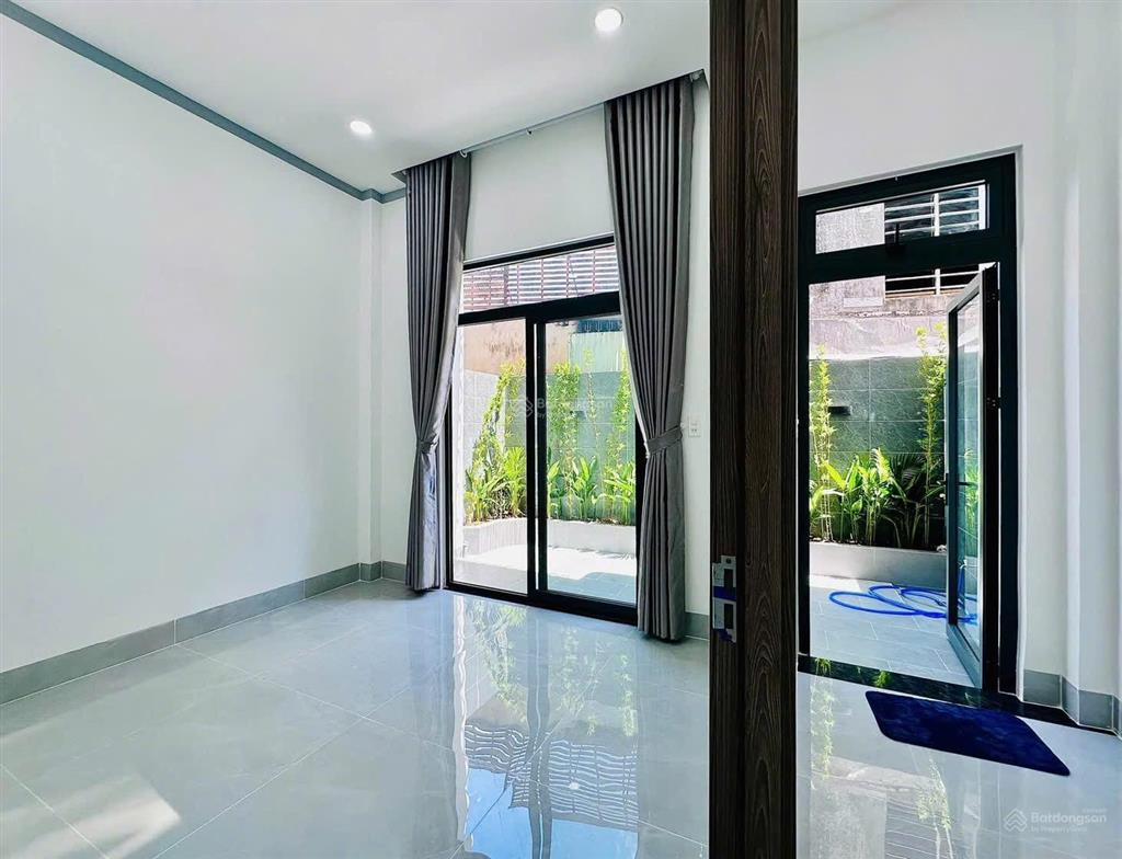 Bán căn nhà phố 1t1l gần ngay chợ phú thọ  p. trảng dài giá bán 4 tỷ 350 triệu