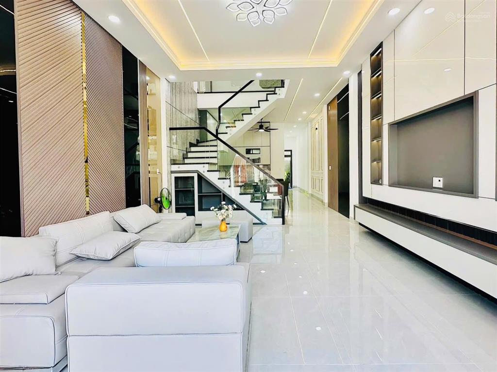 Bán căn nhà phố 1t1l gần ngay chợ phú thọ  p. trảng dài giá bán 4 tỷ 350 triệu
