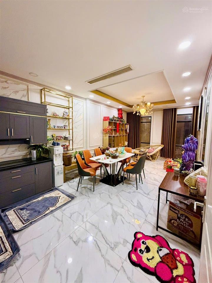 Cho thuê căn shophouse 1 trệt 2 lầu ngay vincom biên hòa đầy đủ nội thất