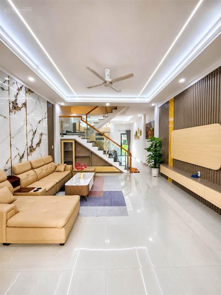 5 tỷ 179 triệu  bán nhà 1 trệt 2 lầu thiết kế hiện đại khu tái định cư p. bửu hòa