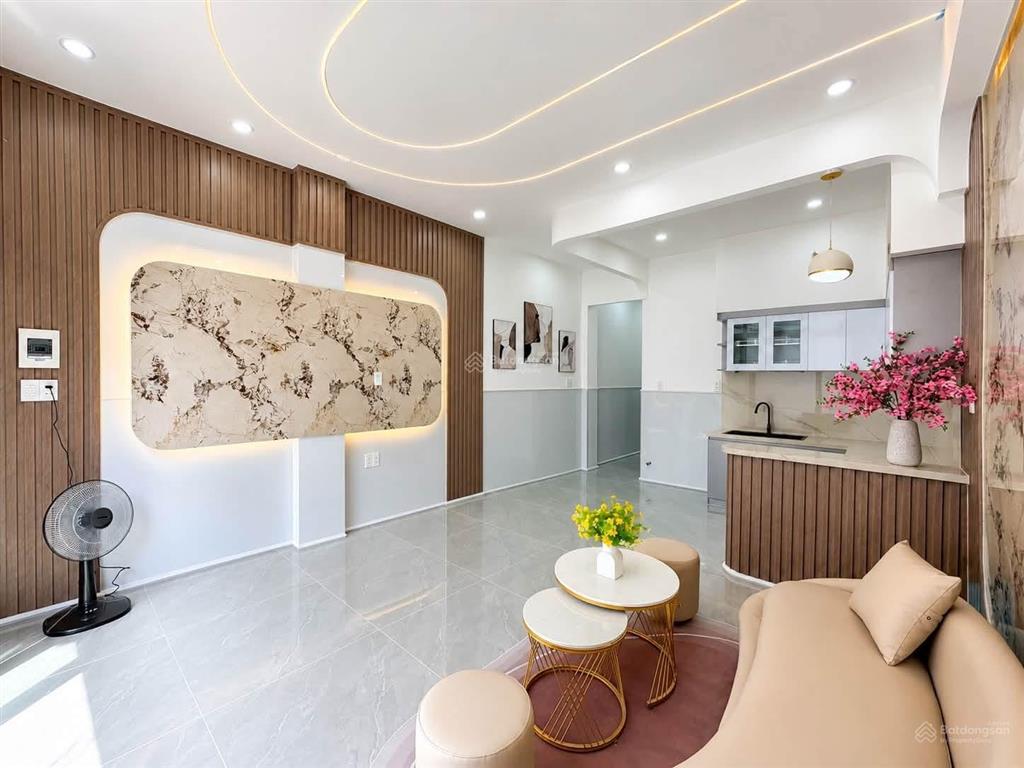 2,55 tỷ  bán căn nhà phố hiện đại 2 mặt tiền ngay đường bờ kè mới p. bửu long