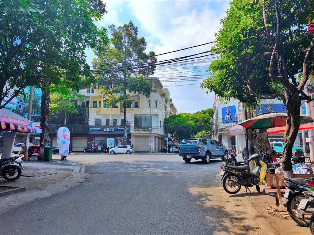 5,7 tỷ  bán căn nhà 1 trệt 1 lầu đường d3, khu d2d võ thị sáu  phường thống nhất
