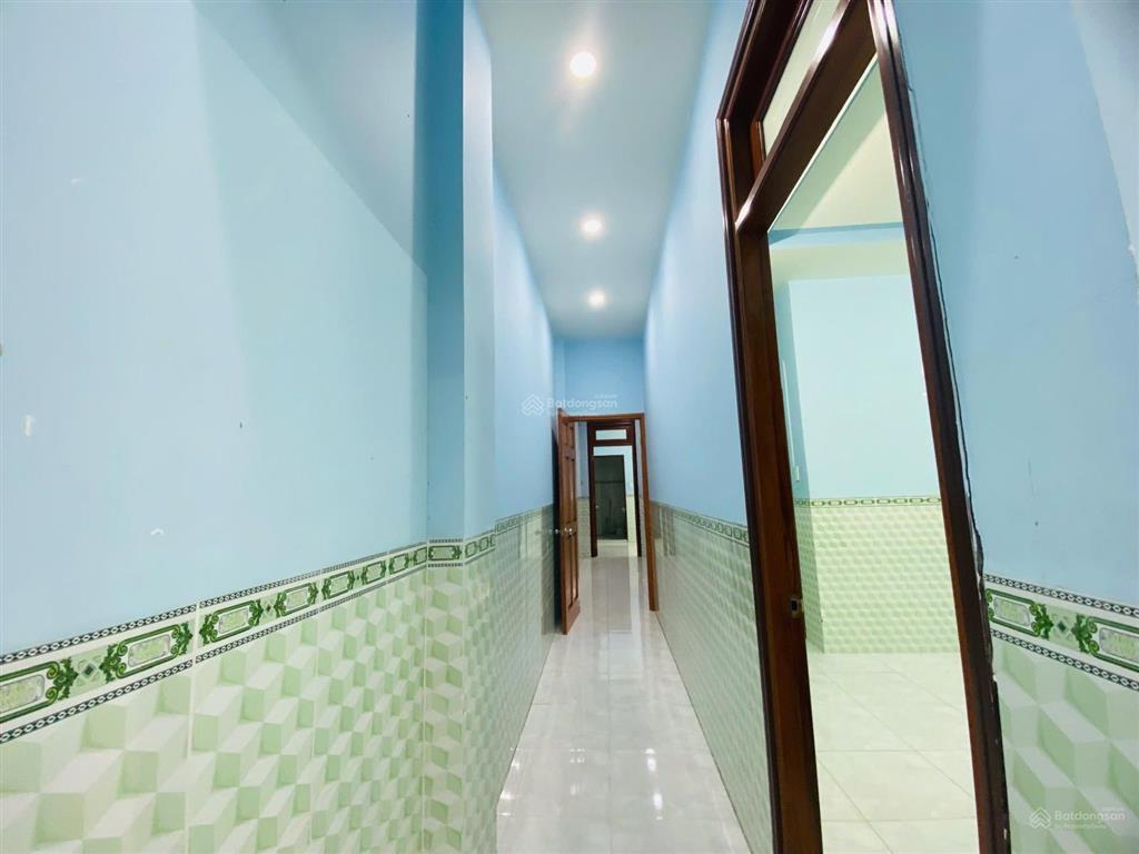 13,6 tỷ  bán căn nhà 1 trệt 2 lầu mặt tiền n1 khu dân cư d2d  p. thống nhất