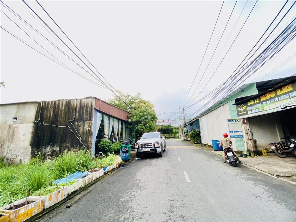 5 tỷ 990tr  bán lô đất 176,6m2 p. long bình tân gần ngay siêu thị big c
