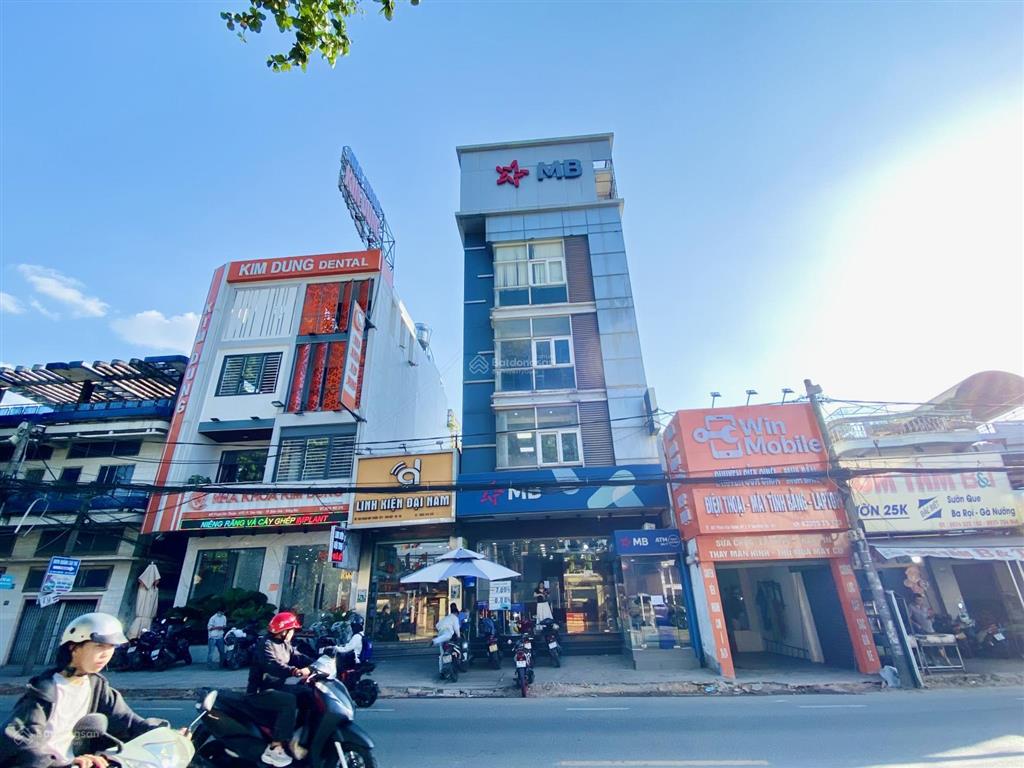 60 triệu/tháng  tòa nhà 1 hầm 4 lầu mặt tiền phạm văn thuận  p. tam hiệp