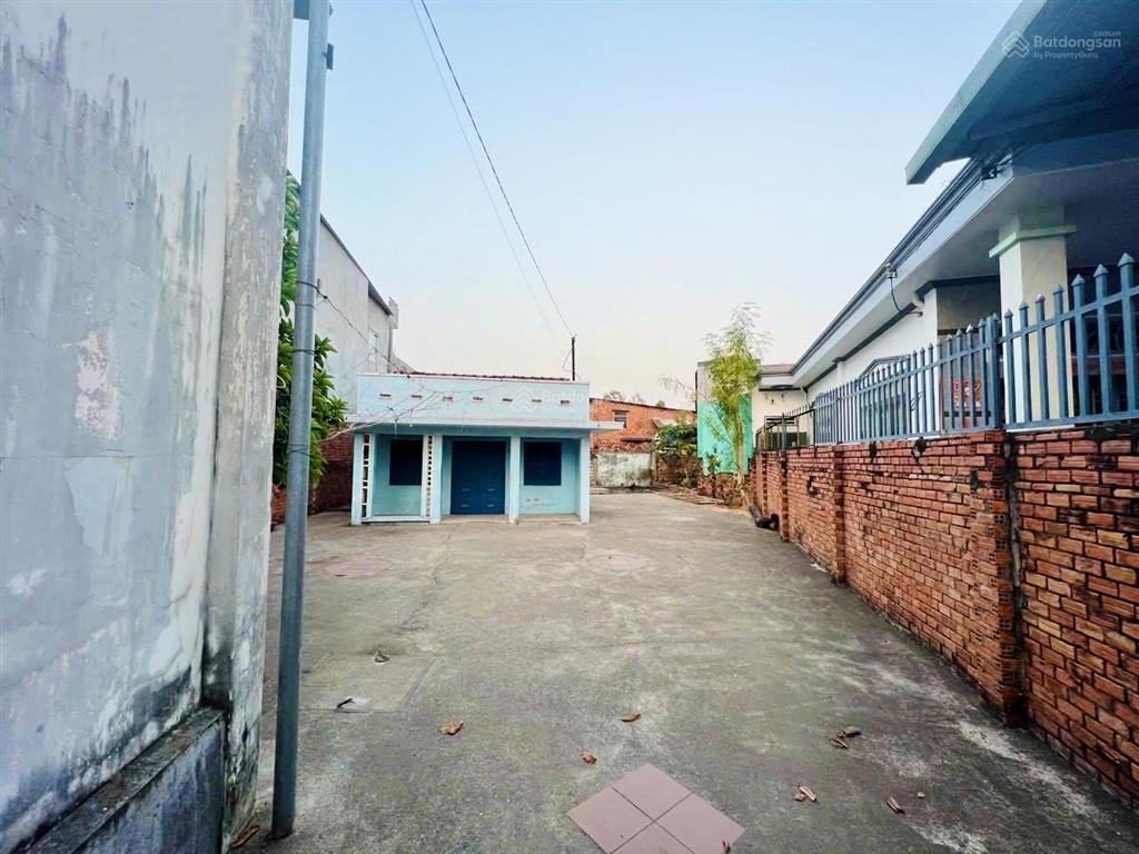 8 tỷ  lô biệt thự 300m2 full thổ cư ngay đường bùi hữu nghĩa  chợ đồn bửu hòa