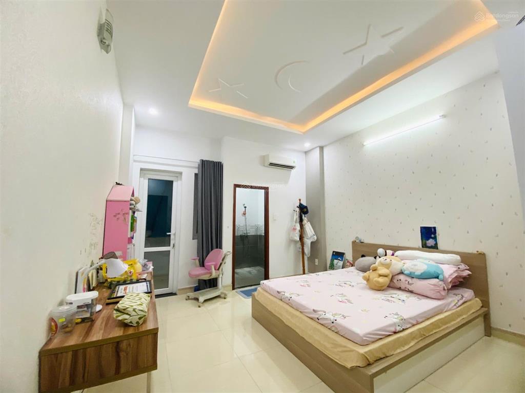 8,1 tỷ
bán căn nhà đẹp 1t3l khu d2d võ thị sáu  phường thống nhất  tp. đồng nai