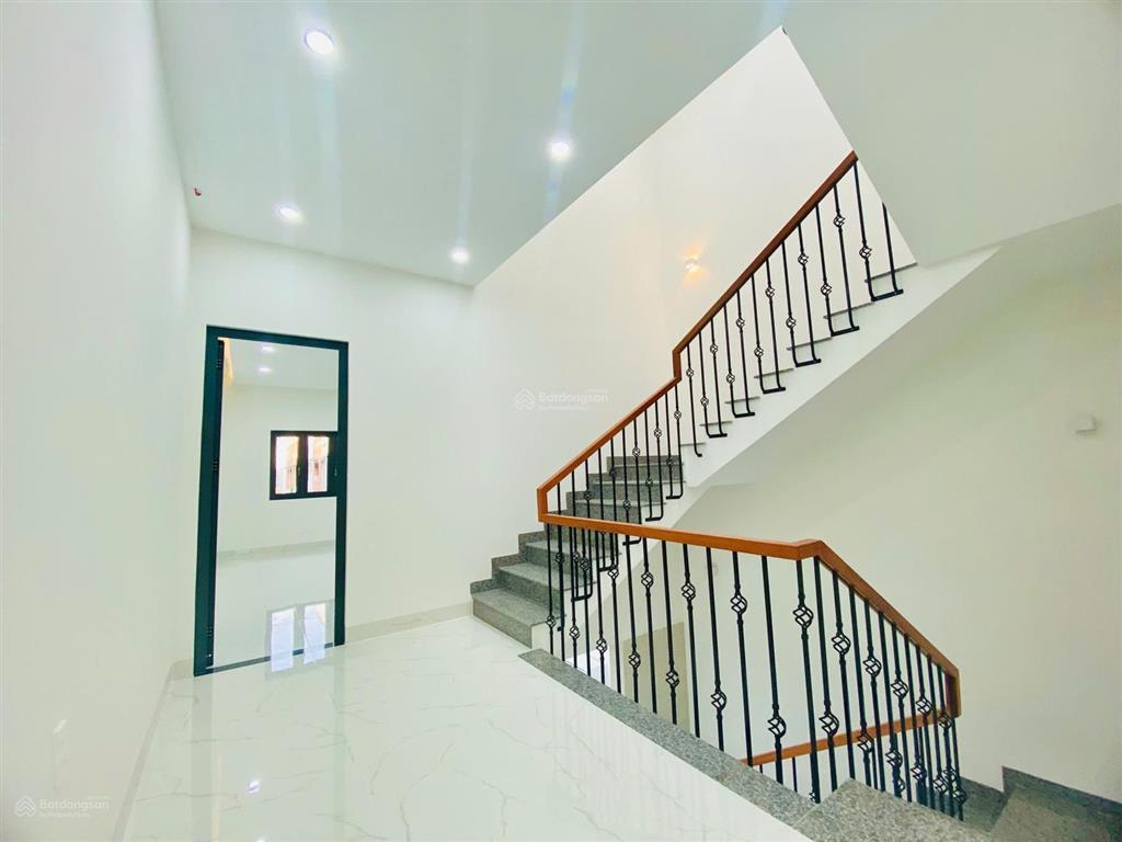Giá thuê 15 triệu  cho thuê căn nhà đẹp kdc bửu long 3 mới hoàn thiện