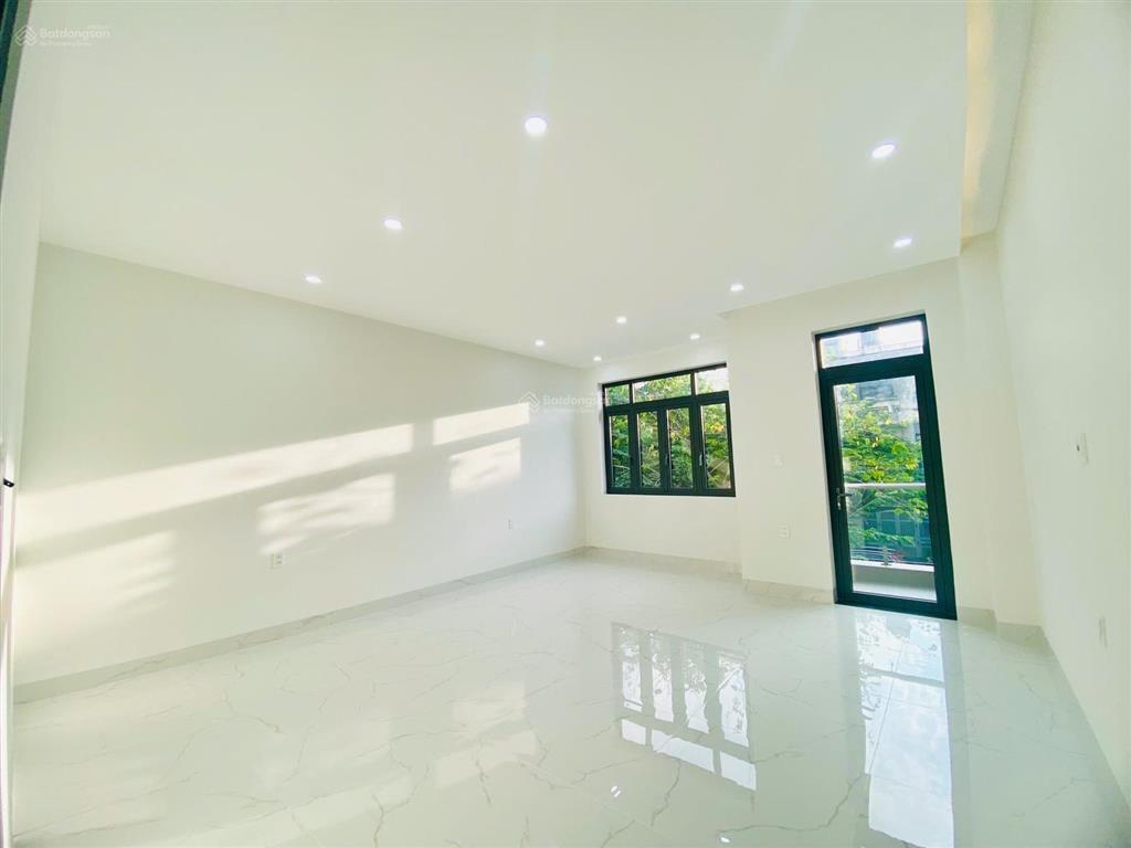 Giá thuê 15 triệu  cho thuê căn nhà đẹp kdc bửu long 3 mới hoàn thiện