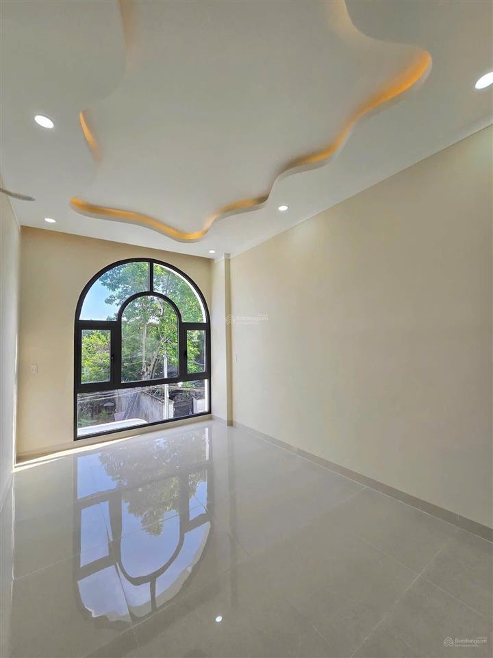 3,75 tỷ  nhà phố hiện đại 1 trệt 1 lầu ngay trung tâm p. hố nai  giáo xứ xuân trà