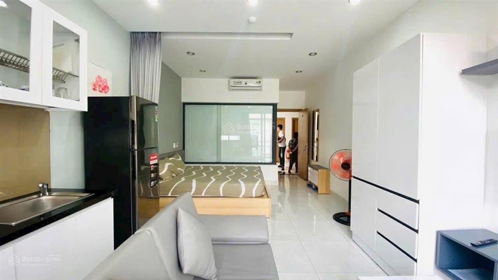 7 triệu/tháng  căn hộ studio full nội thất cao cấp  view ban công  thang máy đường võ thị sáu