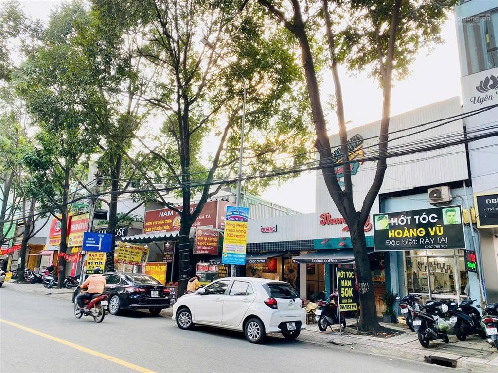 Giá thuê 30tr/tháng  nhà 1 trệt lầu mặt tiền đường dương tử giang  ngay vincom biên hòa