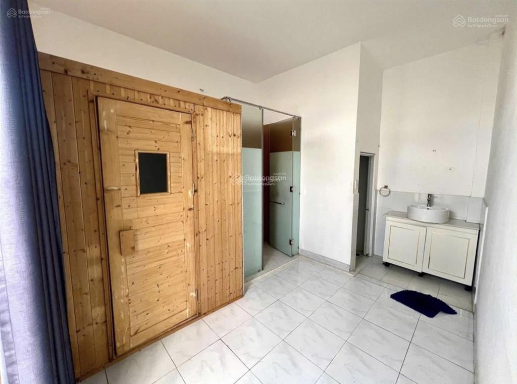 Giá thuê 30tr/tháng  nhà 1 trệt lầu mặt tiền đường dương tử giang  ngay vincom biên hòa