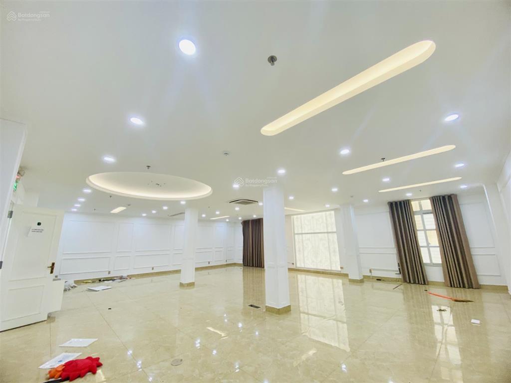 120 triệu/tháng  cho thuê chung 3 căn liền kề mặt tiền võ thị sáu, trung tâm biên hòa