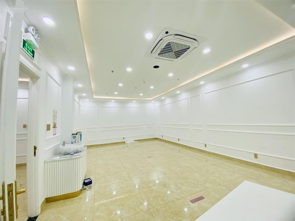 120 triệu/tháng  cho thuê chung 3 căn liền kề mặt tiền võ thị sáu, trung tâm biên hòa