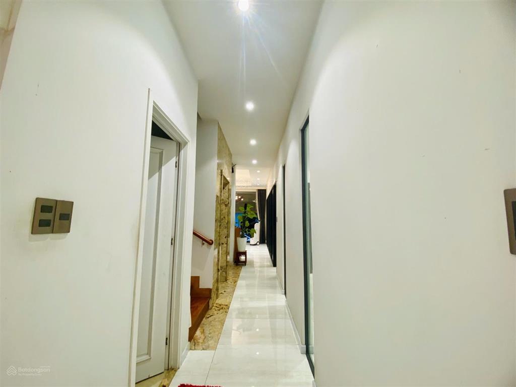 20 triệu/tháng  cho thuê mặt bằng đẹp ngang 8,4m setup đẹp khu d2d võ thị sáu  p. thống nhất