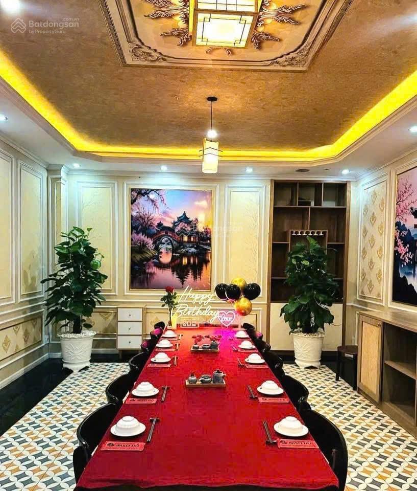 Giá thuê 50tr/tháng  cho thuê 2 căn nhà liền kề góc 2 mặt tiền đường n1 kdc d2d đường võ thị sáu