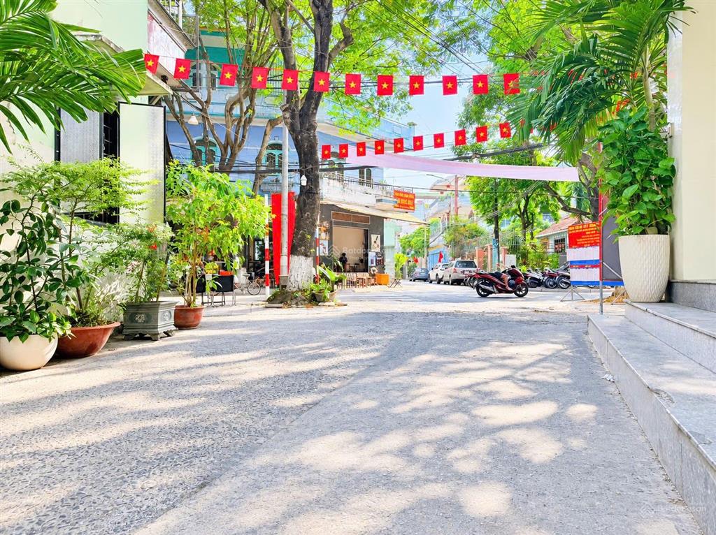 3,15 tỷ  bán lô đất full thổ cư  đường ô tô  gần ngay nhà thờ biên hòa  p. trấn biên