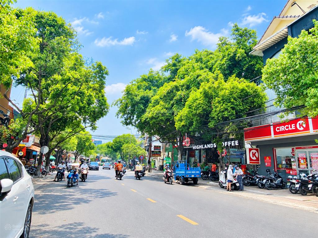 20,5 tỷ  bán căn nhà hơn 7 mét mặt tiền đường phan trung  p. tam hiệp