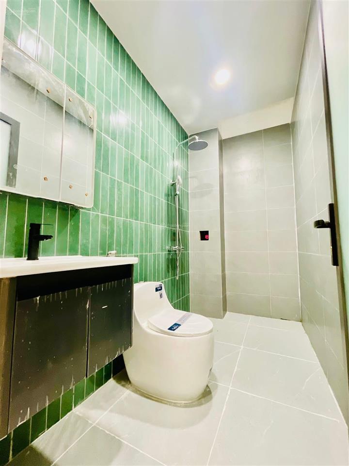 2 tỷ 950tr  bán căn nhà phố hiện đại 1t1l gần chợ quang thắng  p. trảng dài